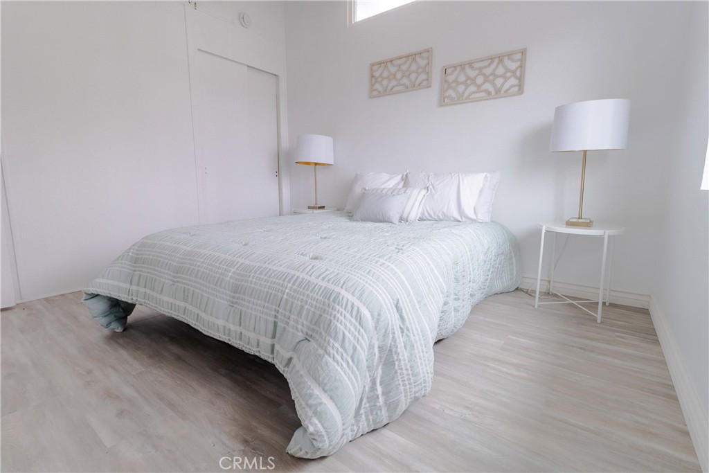 5921 Los Ramos Circle