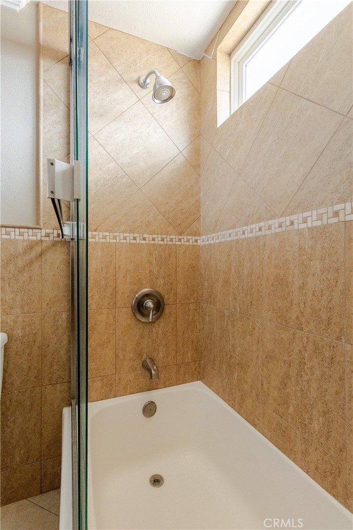 5921 Los Ramos Circle