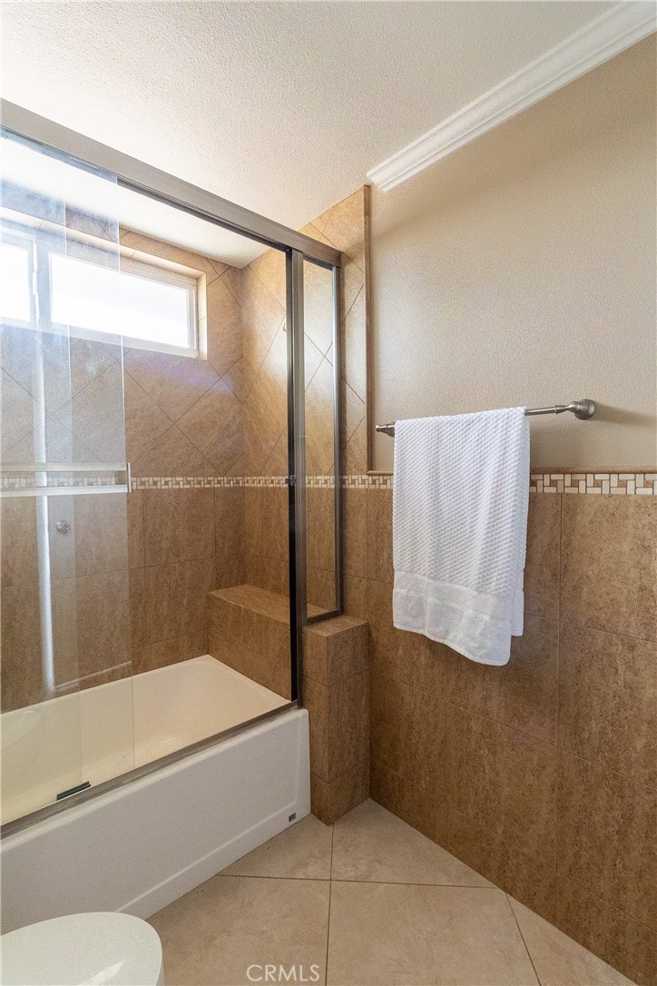 5921 Los Ramos Circle