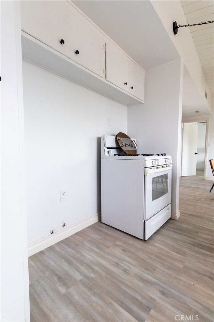 5921 Los Ramos Circle