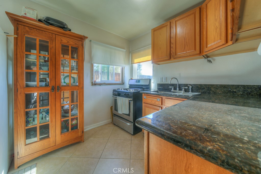 11557 Davis