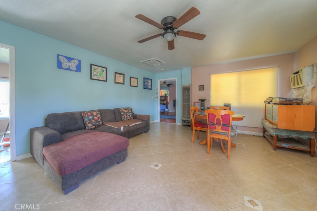 11557 Davis