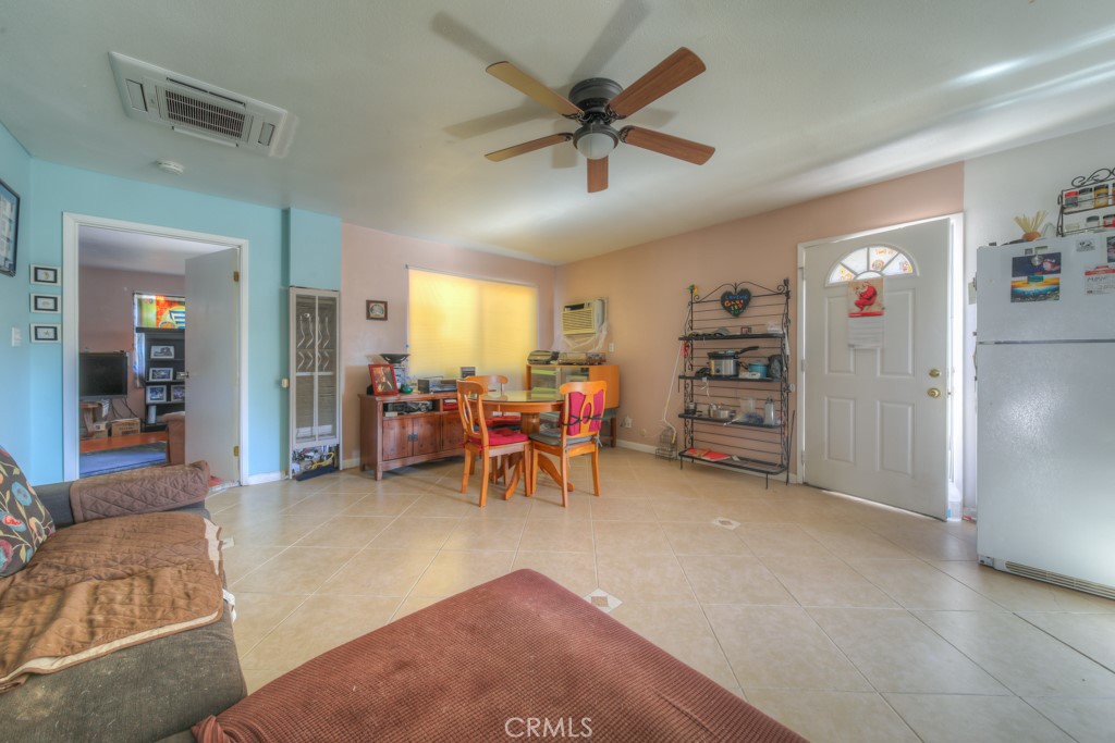 11557 Davis