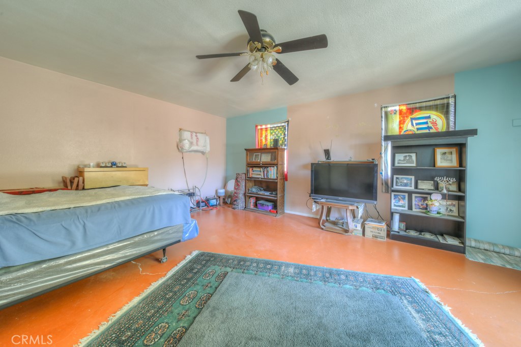 11557 Davis