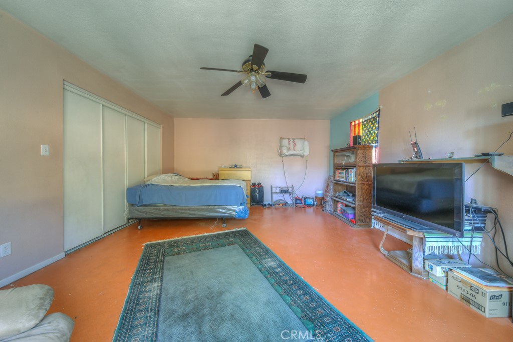 11557 Davis