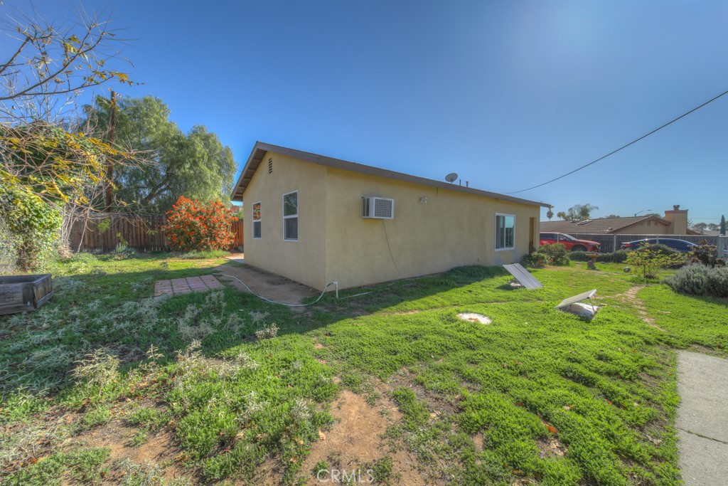 11557 Davis