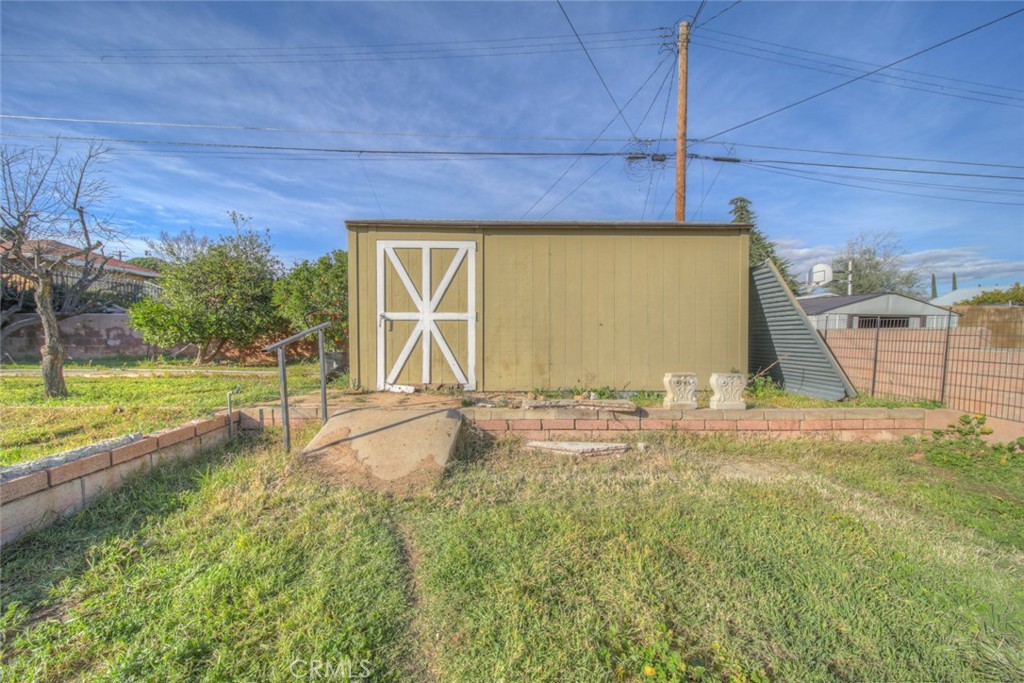 1137 W Williams