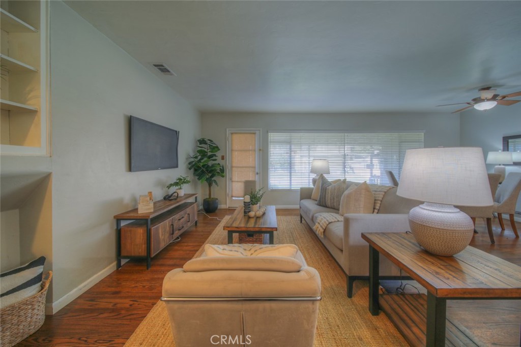1137 W Williams