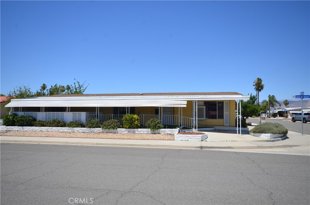 1081 San Gorgonio