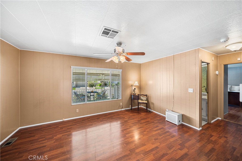 1081 San Gorgonio