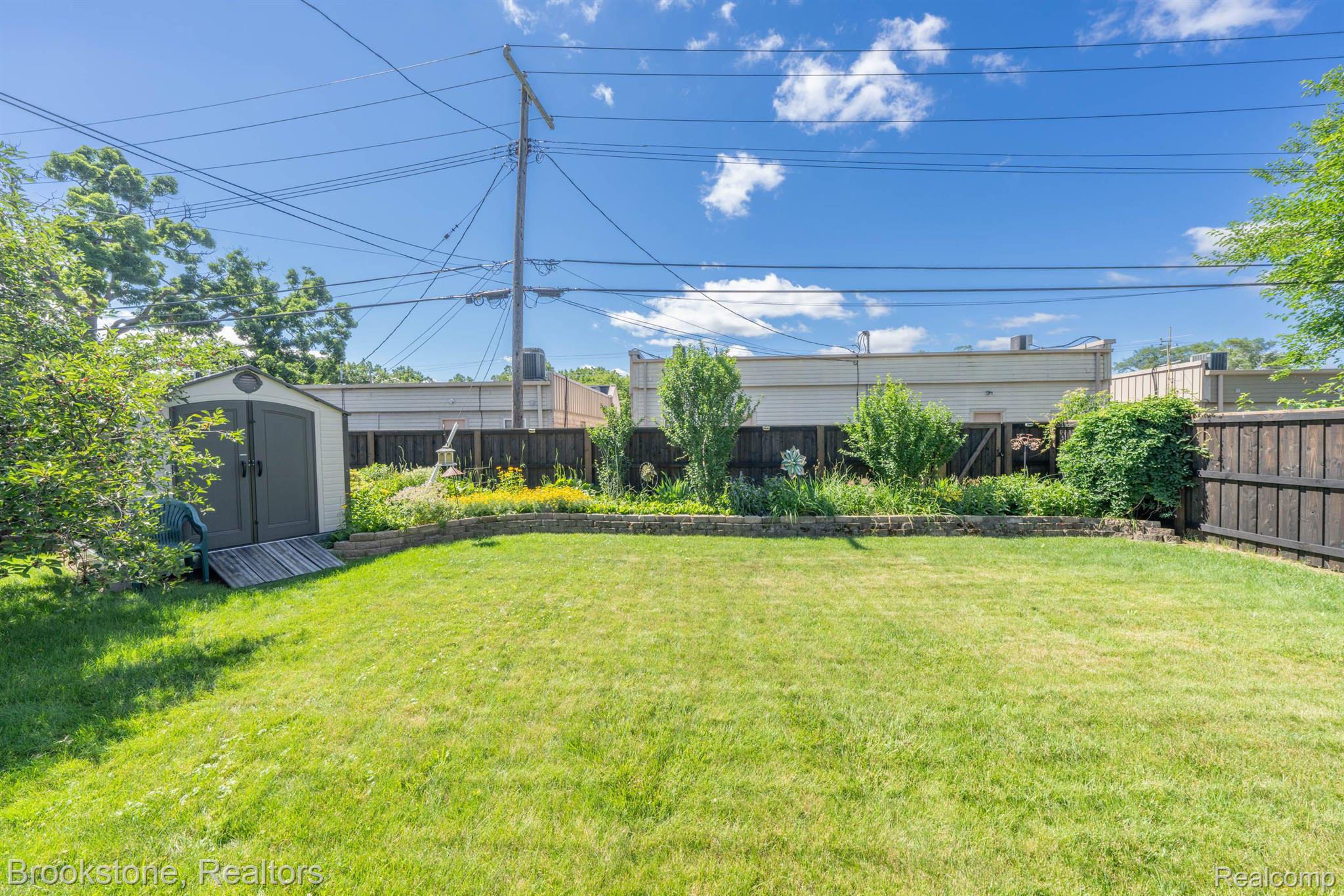 4005 QUILLEN Avenue