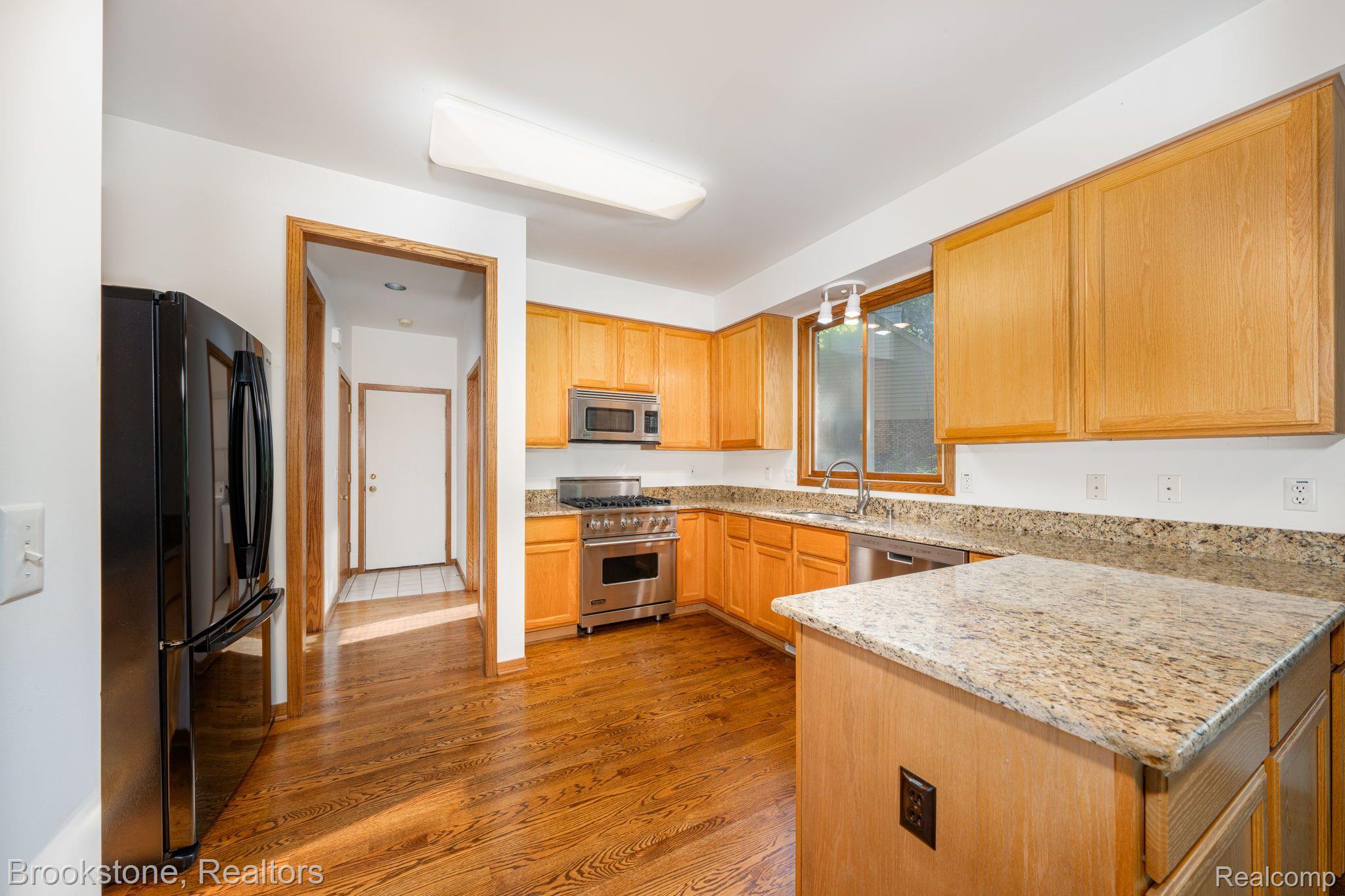 2627 ALDEN