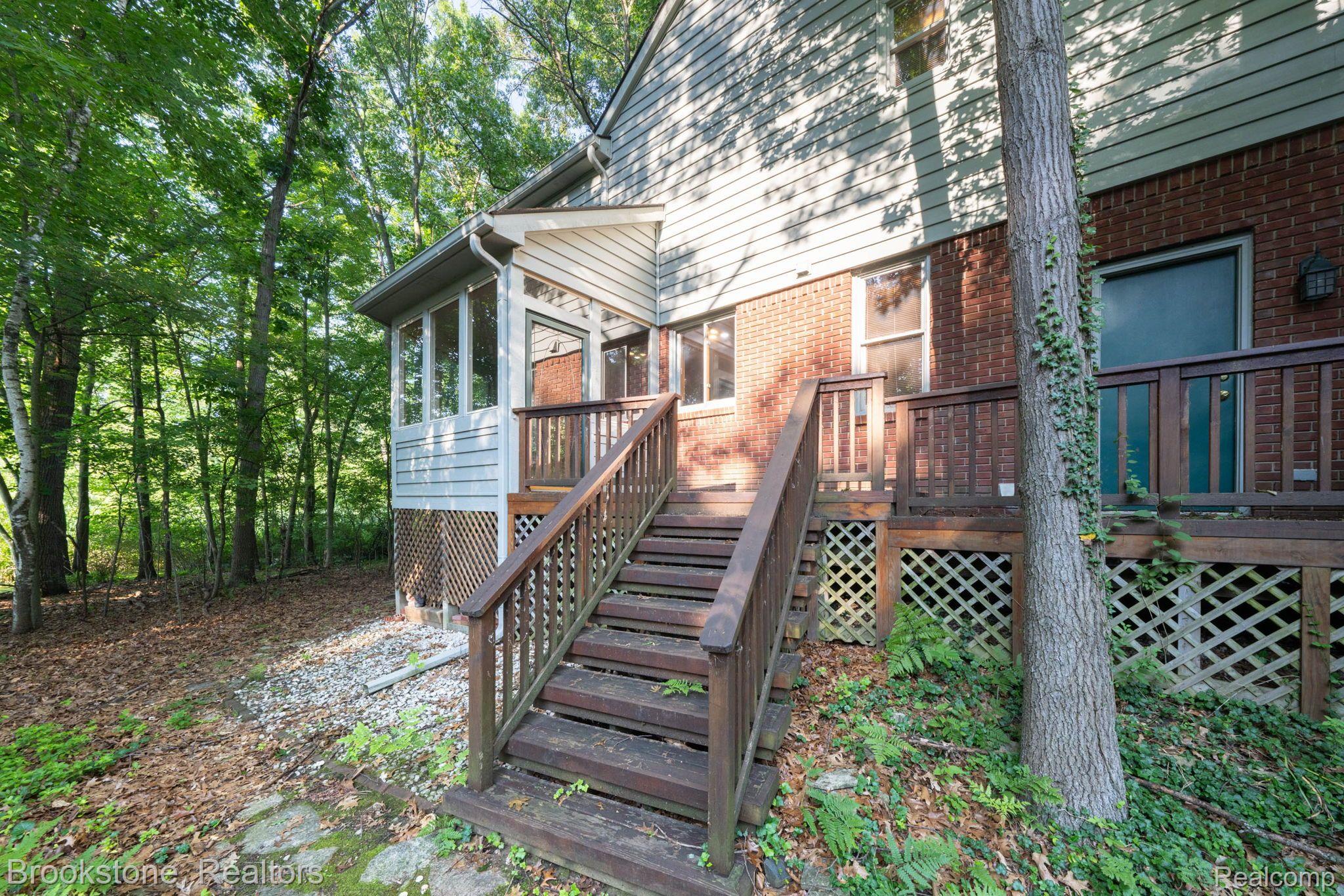 2627 ALDEN