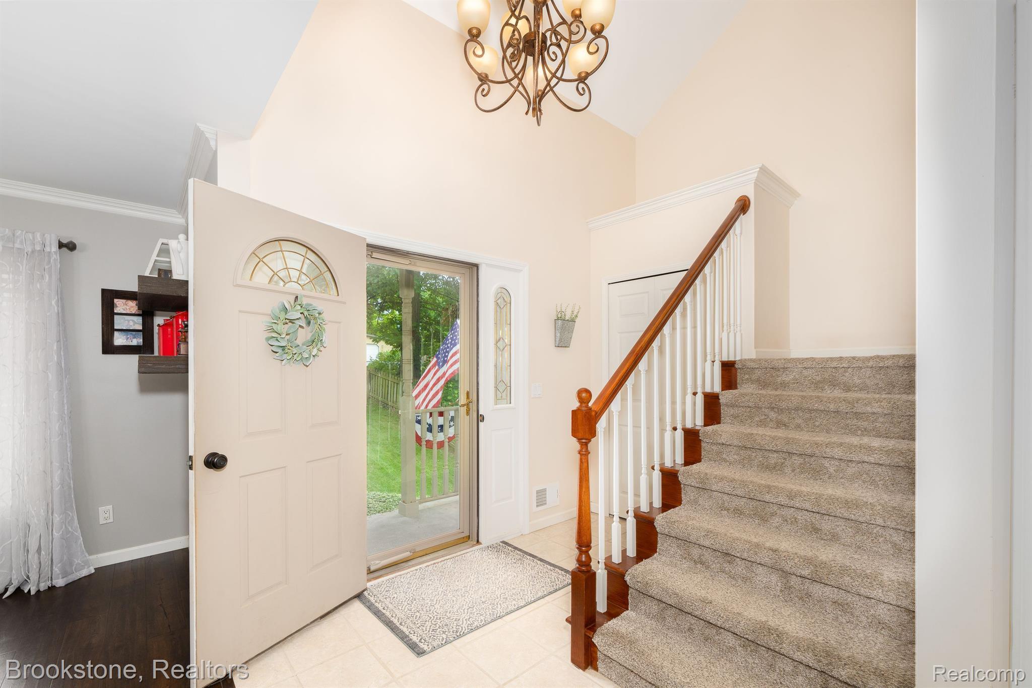 921 OLD HICKORY LANE Lane
