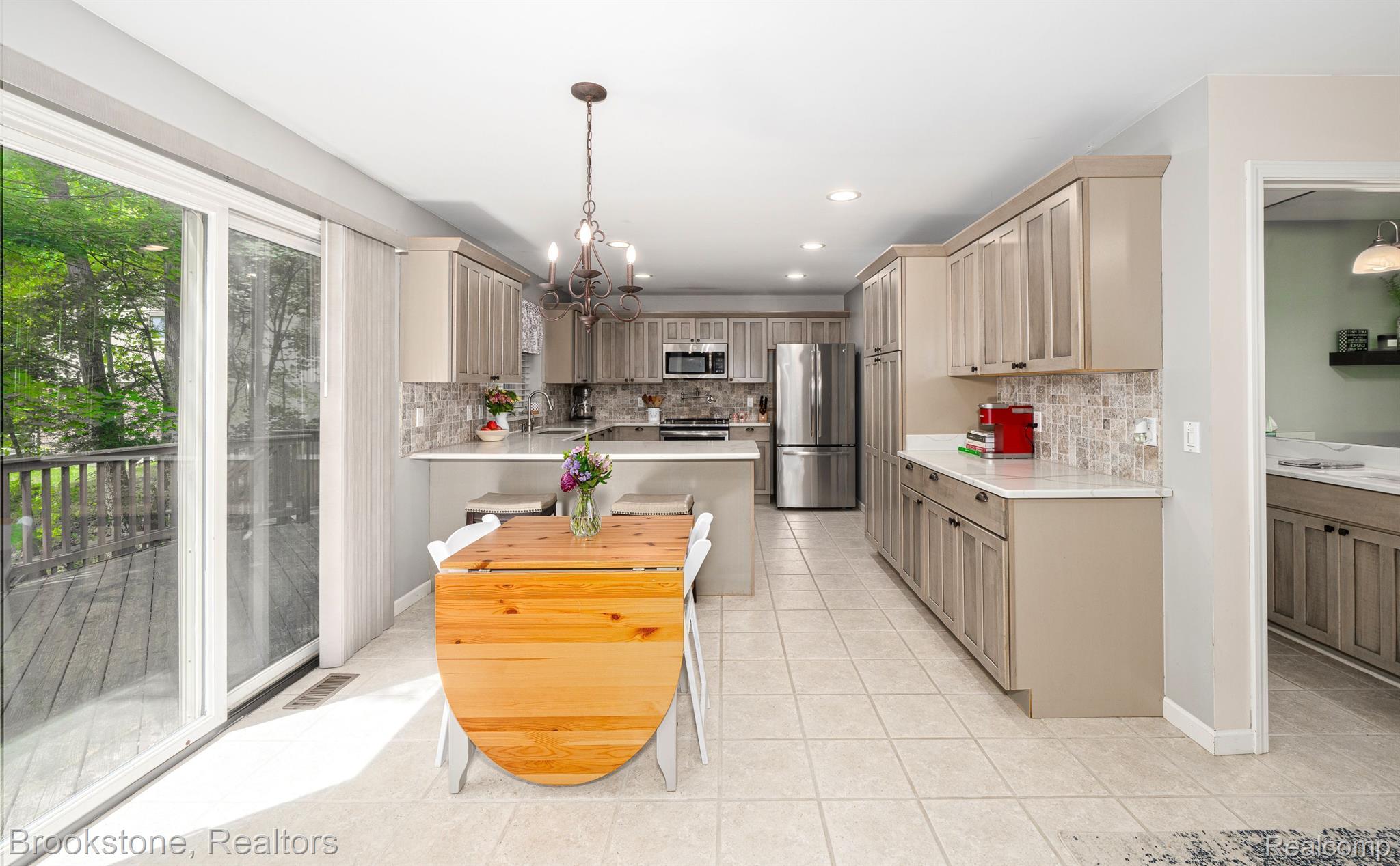 921 OLD HICKORY LANE Lane