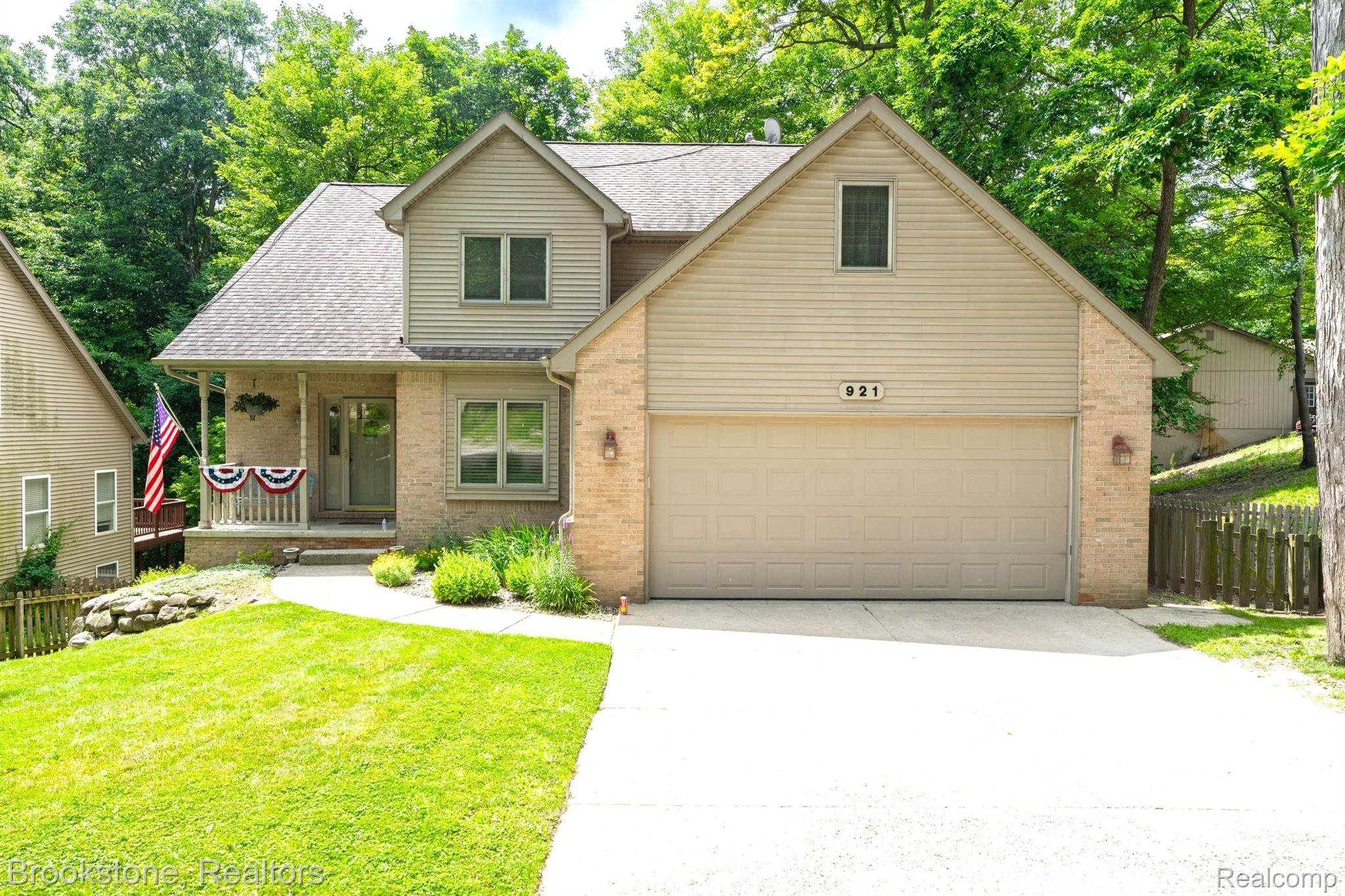 921 OLD HICKORY LANE Lane