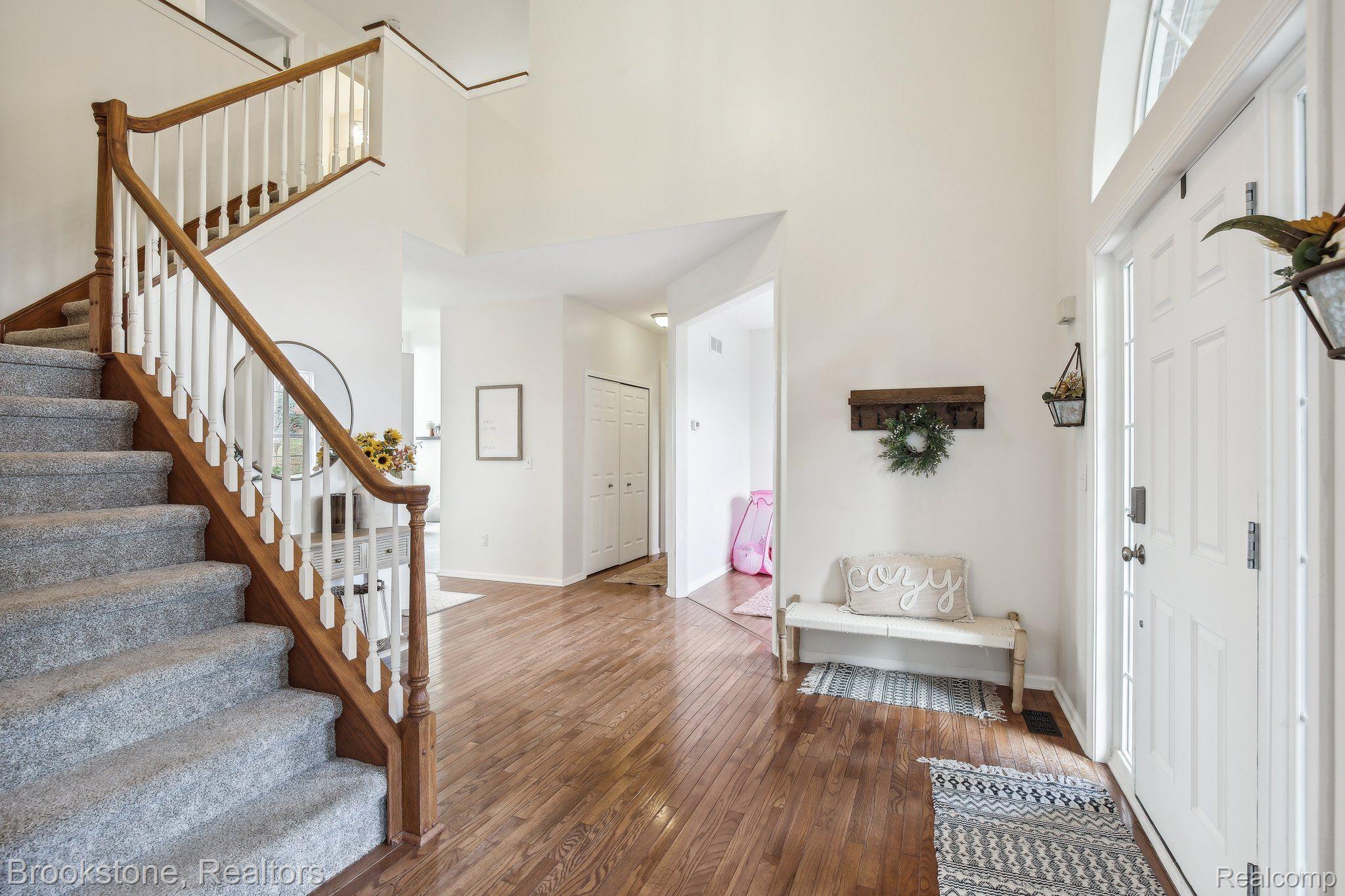 9838 DUBLIN Drive