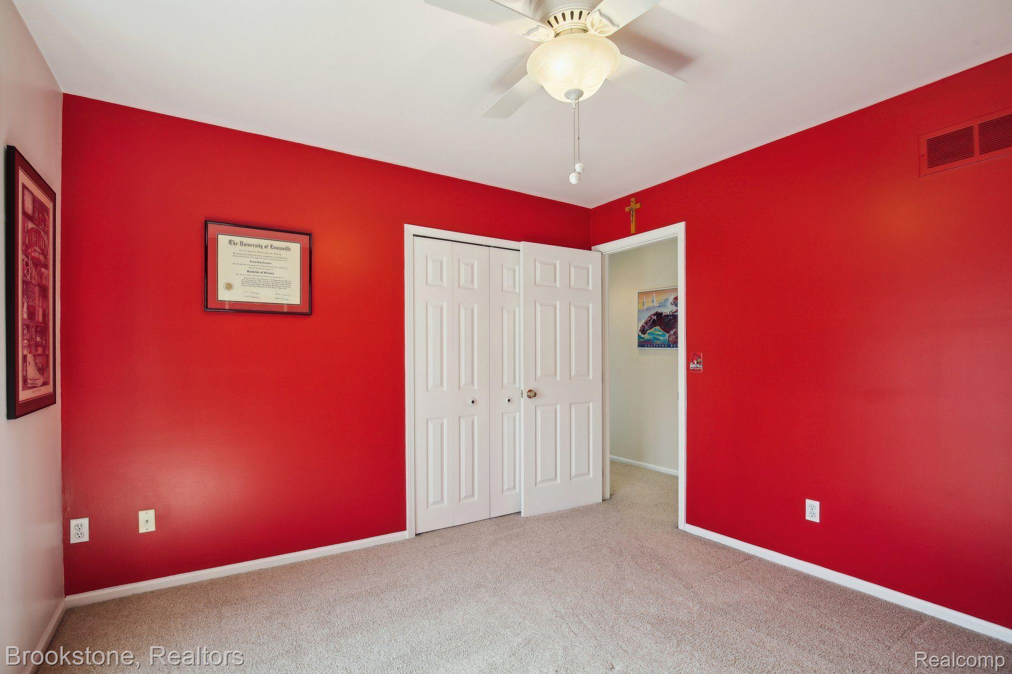 1391 WOODBRIDGE Court