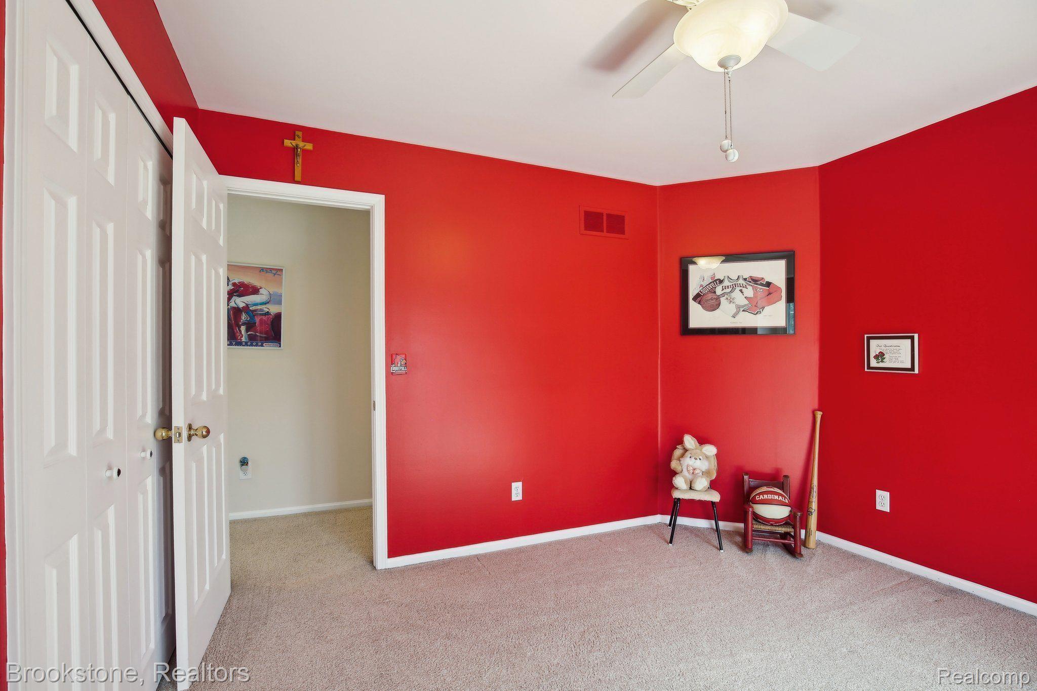 1391 WOODBRIDGE Court