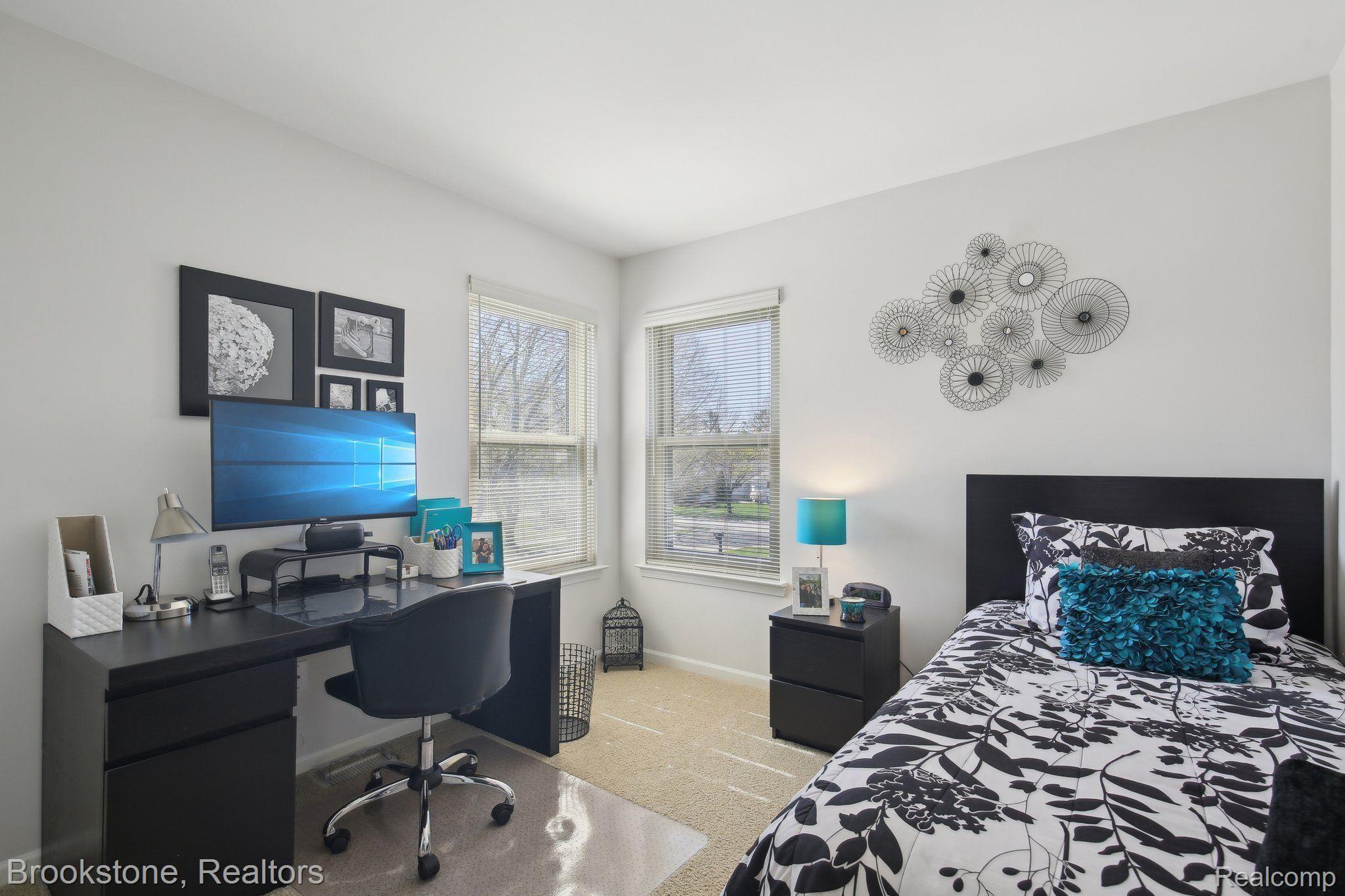 4055 HIGHVIEW