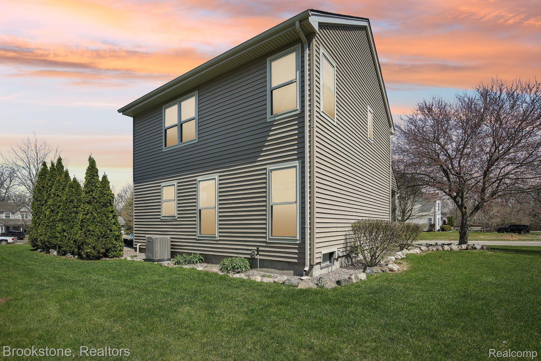 4055 HIGHVIEW