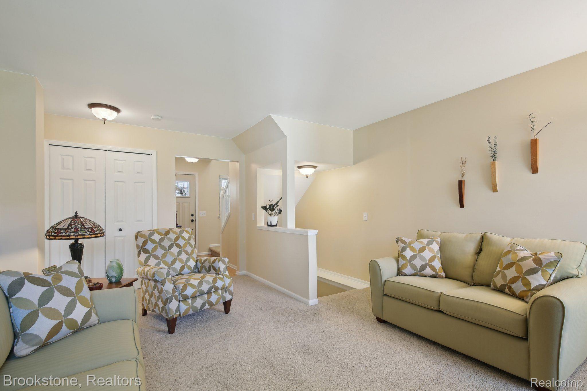 4055 HIGHVIEW