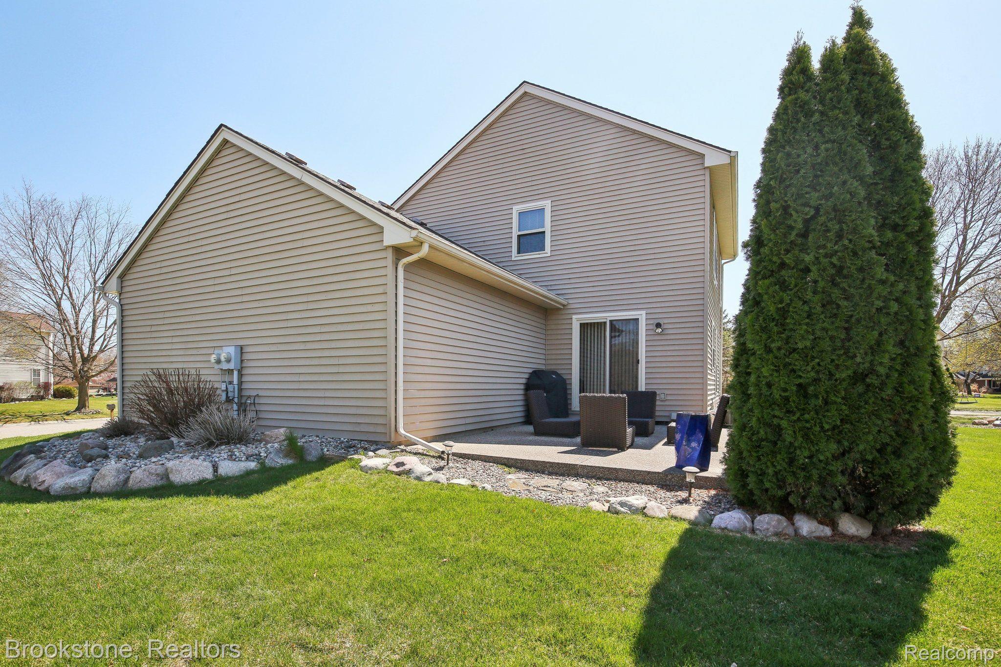 4055 HIGHVIEW