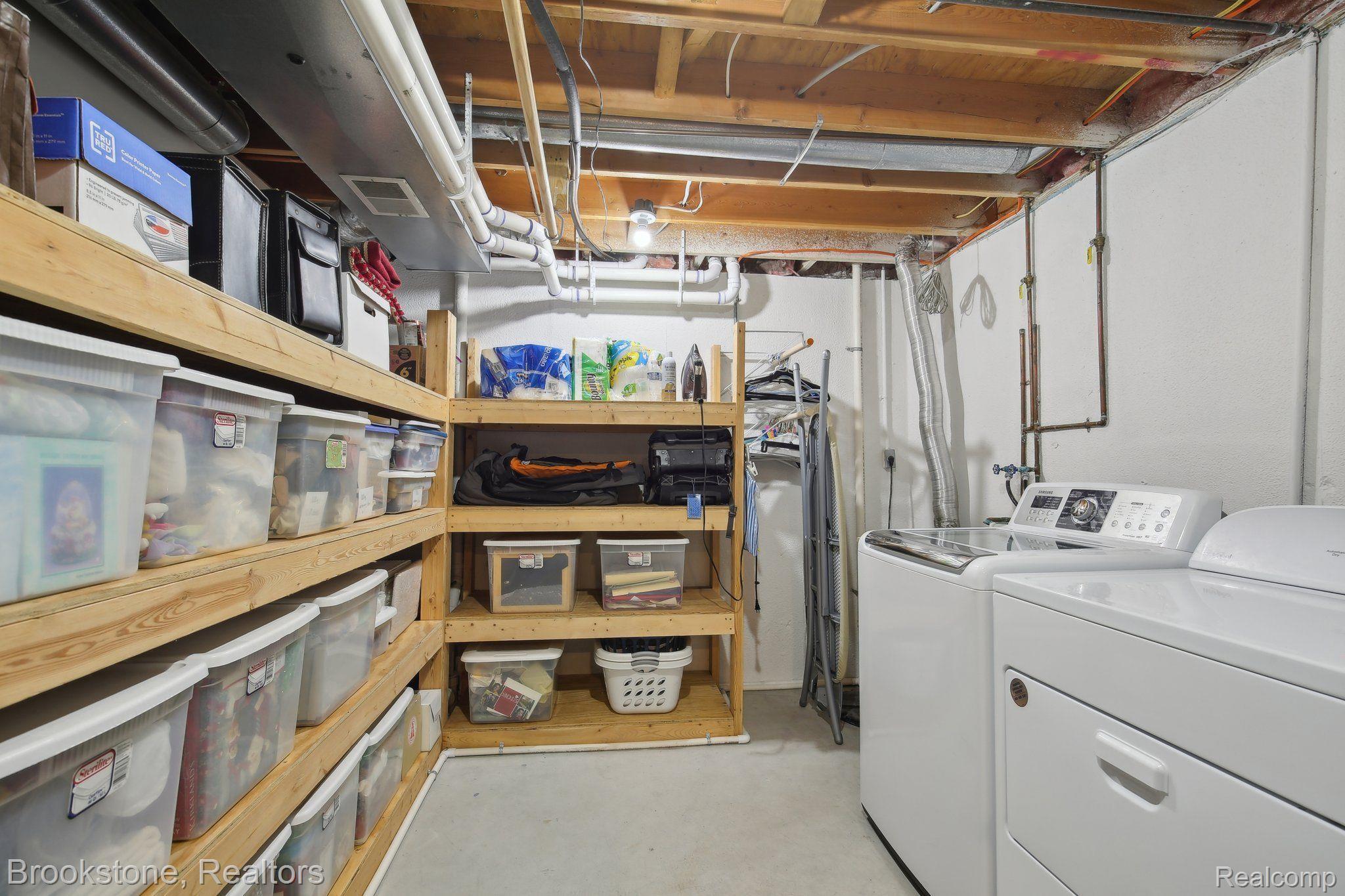 4055 HIGHVIEW