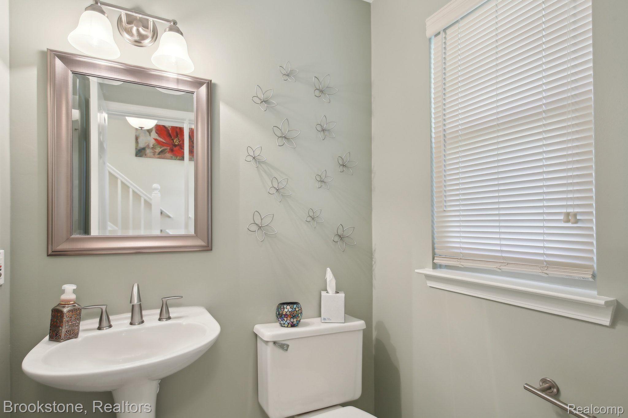 4055 HIGHVIEW