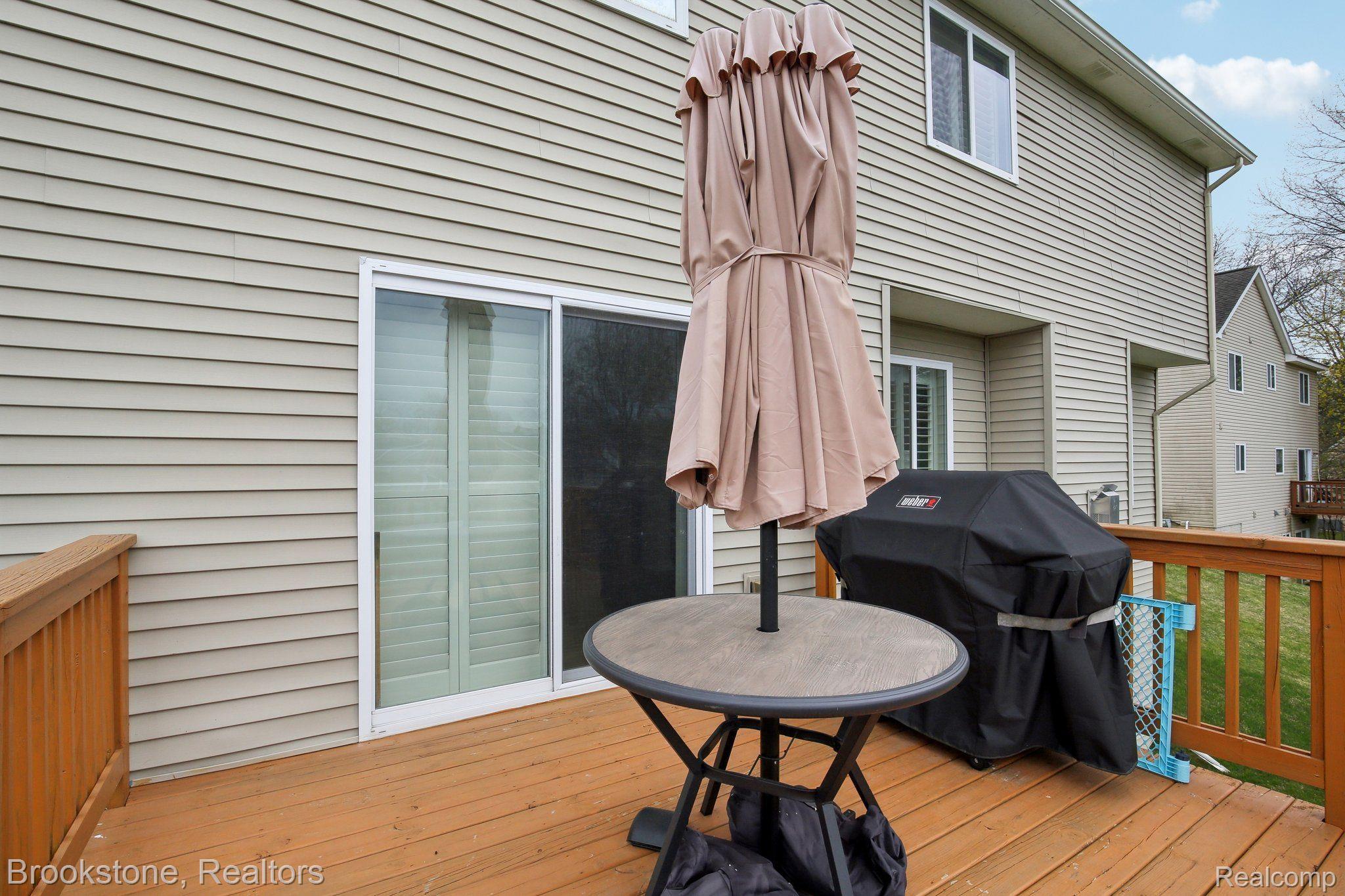 1284 MALCOLM Drive