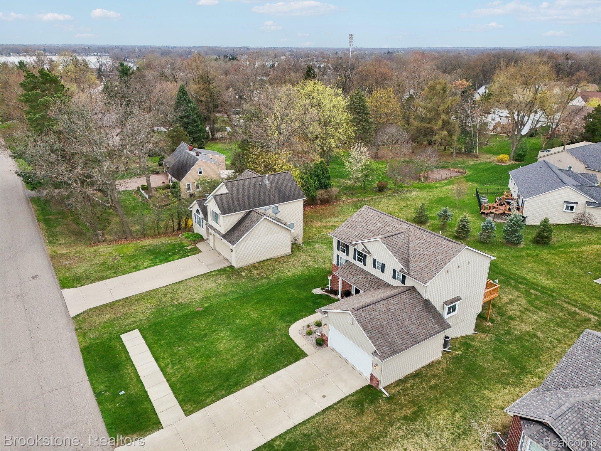 1284 MALCOLM Drive