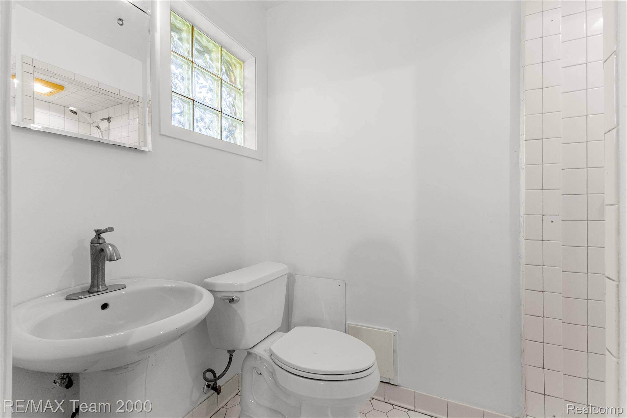 1621 Beverly Boulevard