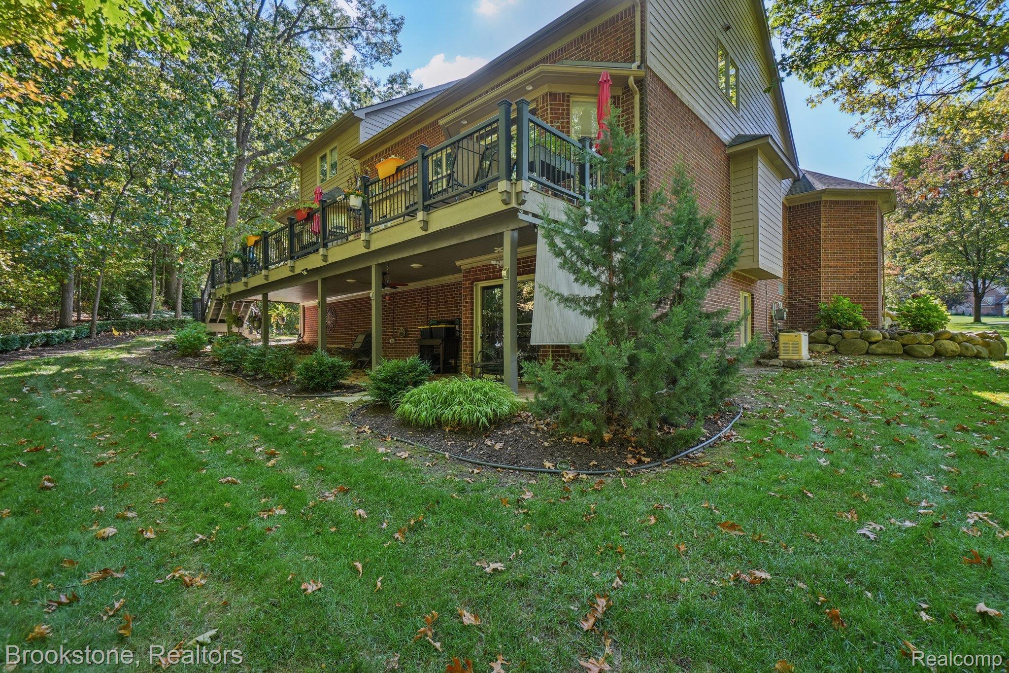 5947 Blackberry Lane