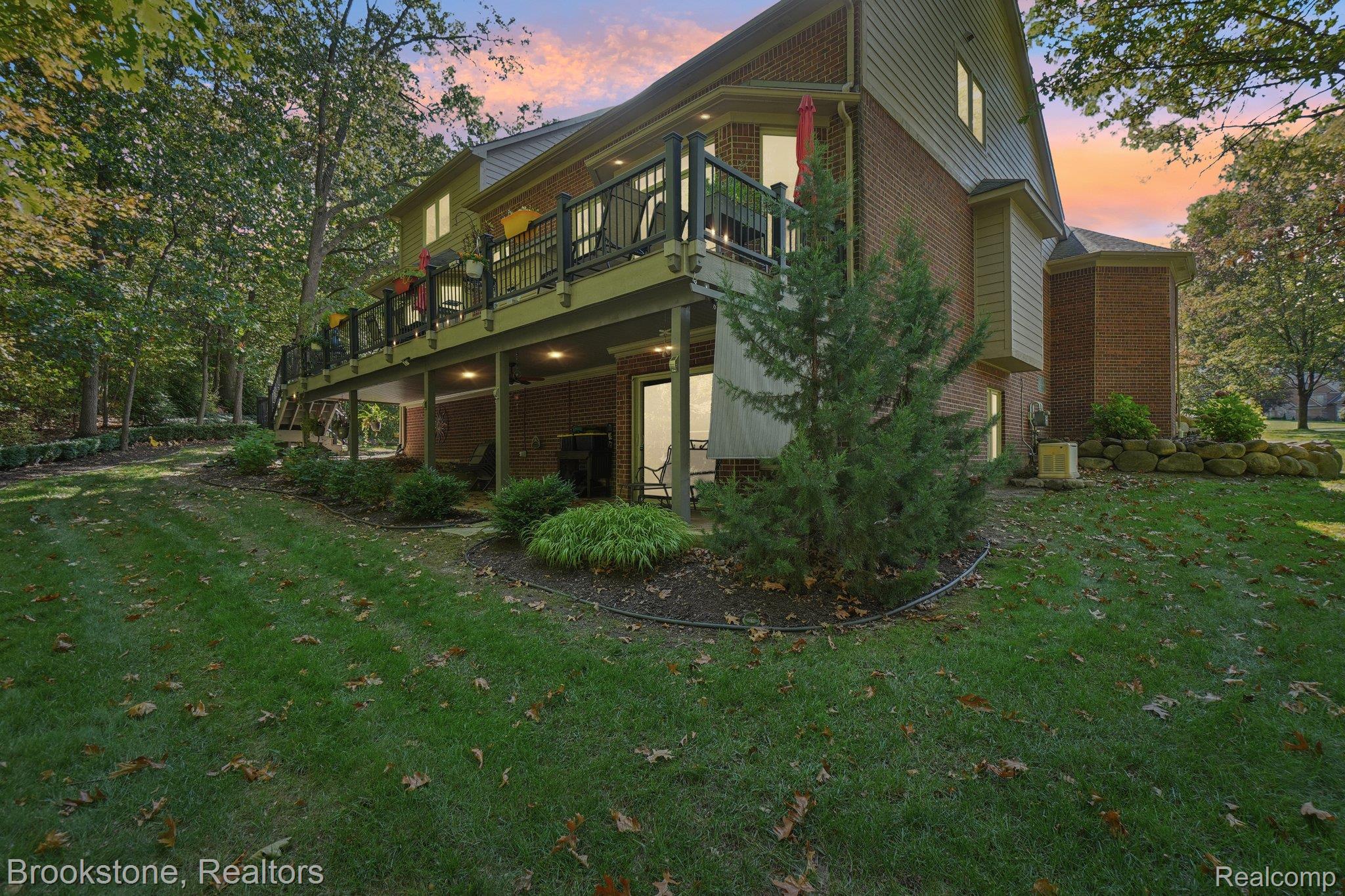 5947 Blackberry Lane