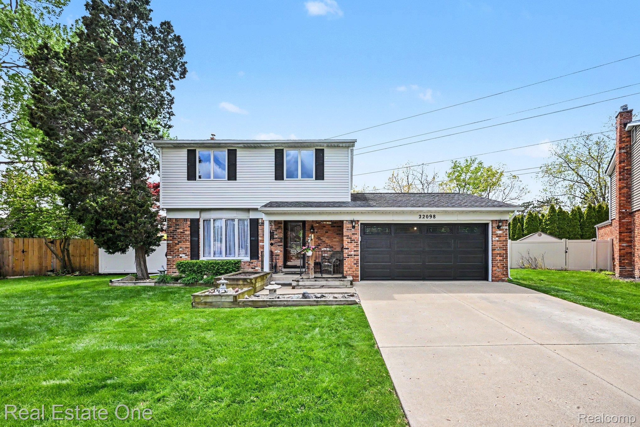 22098 Hillcrest Court