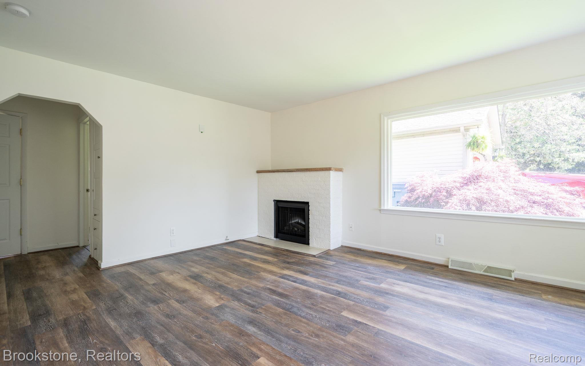 3620 Lotus Drive
