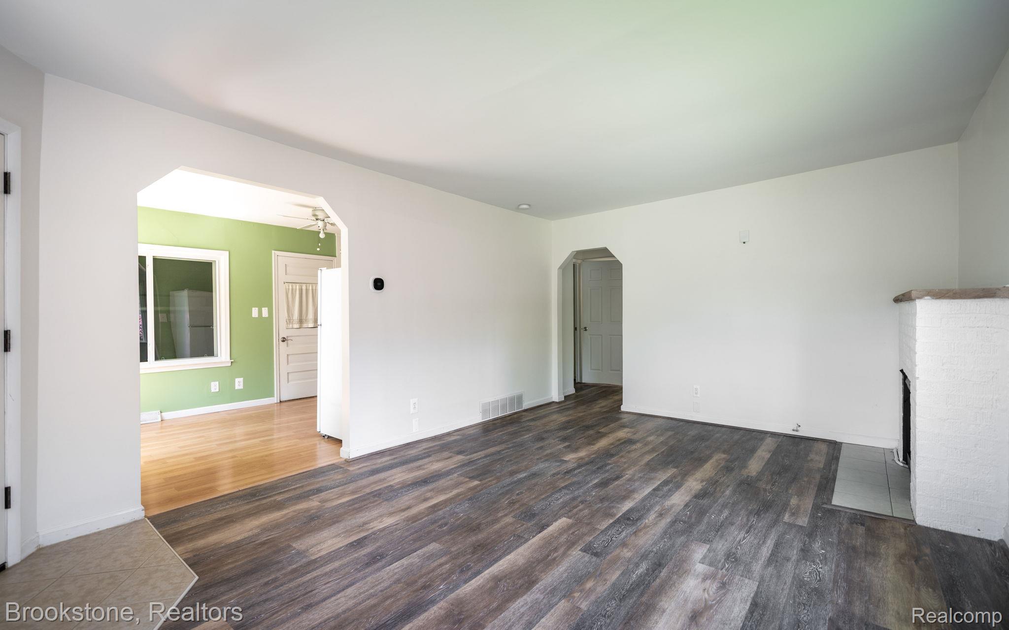 3620 Lotus Drive