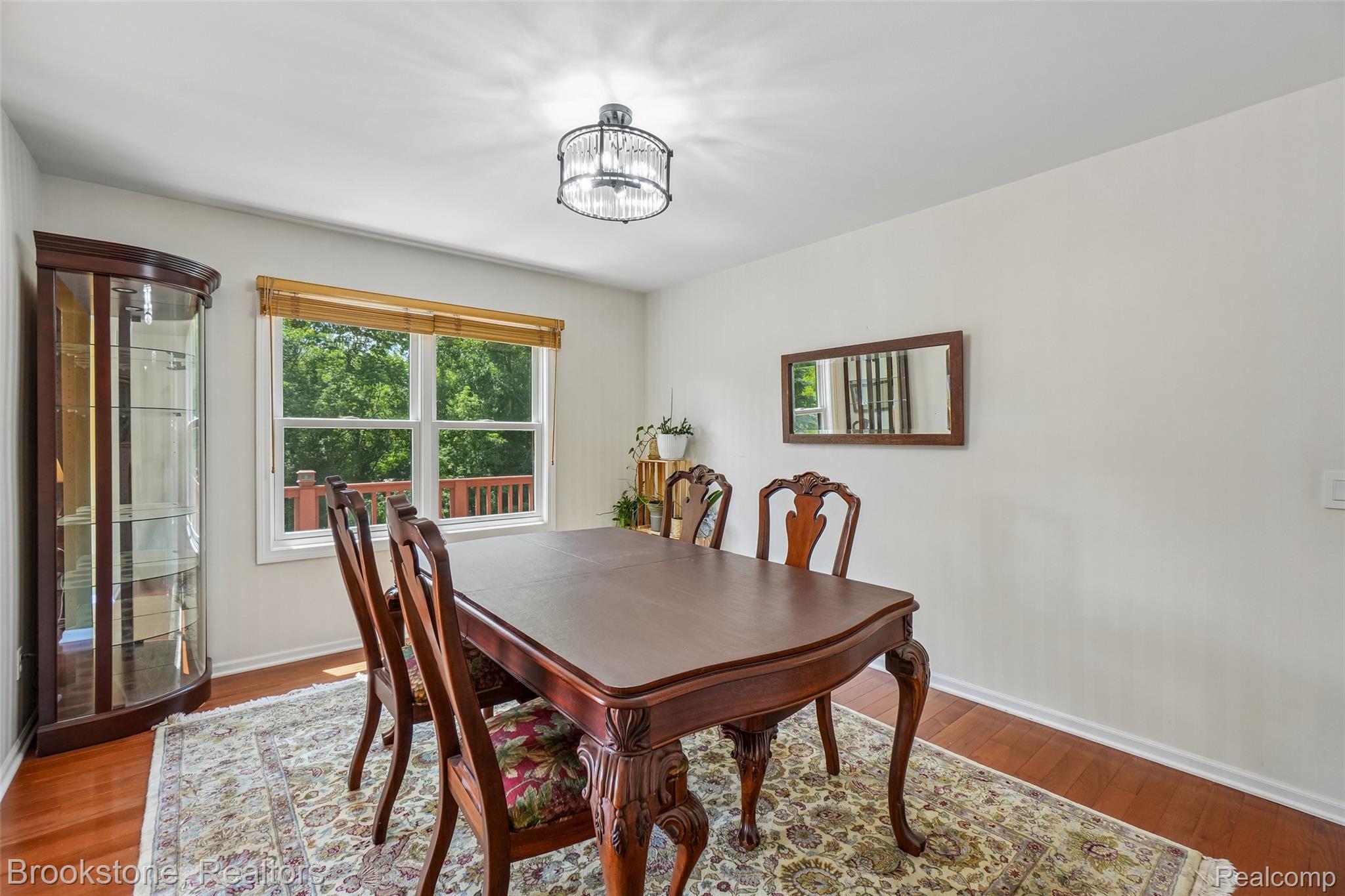 6423 Southampton Drive