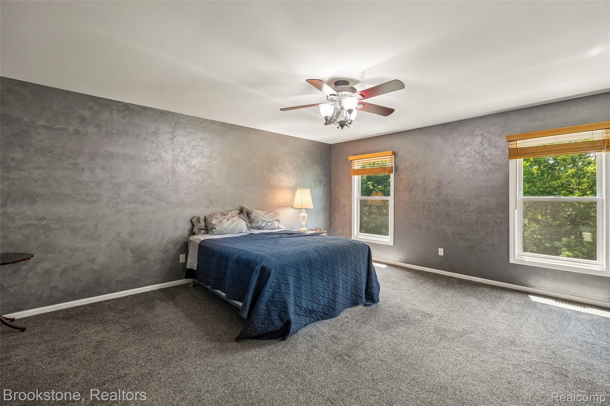 6423 Southampton Drive