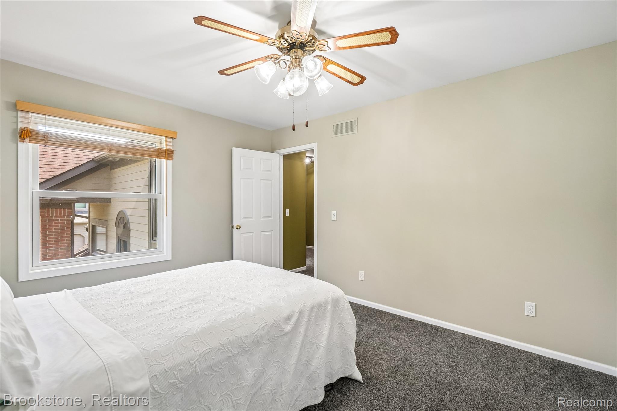 6423 Southampton Drive