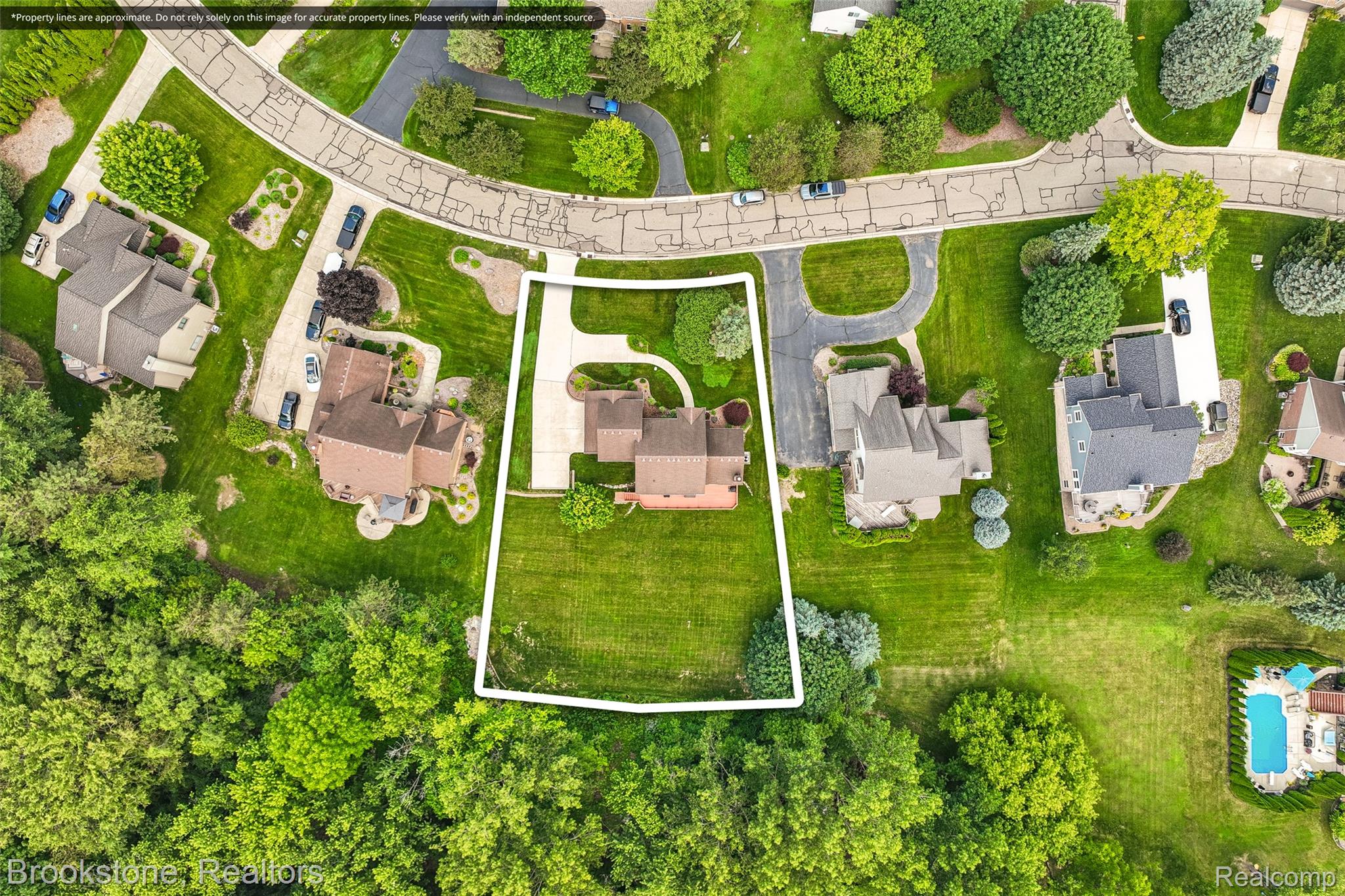 6423 Southampton Drive