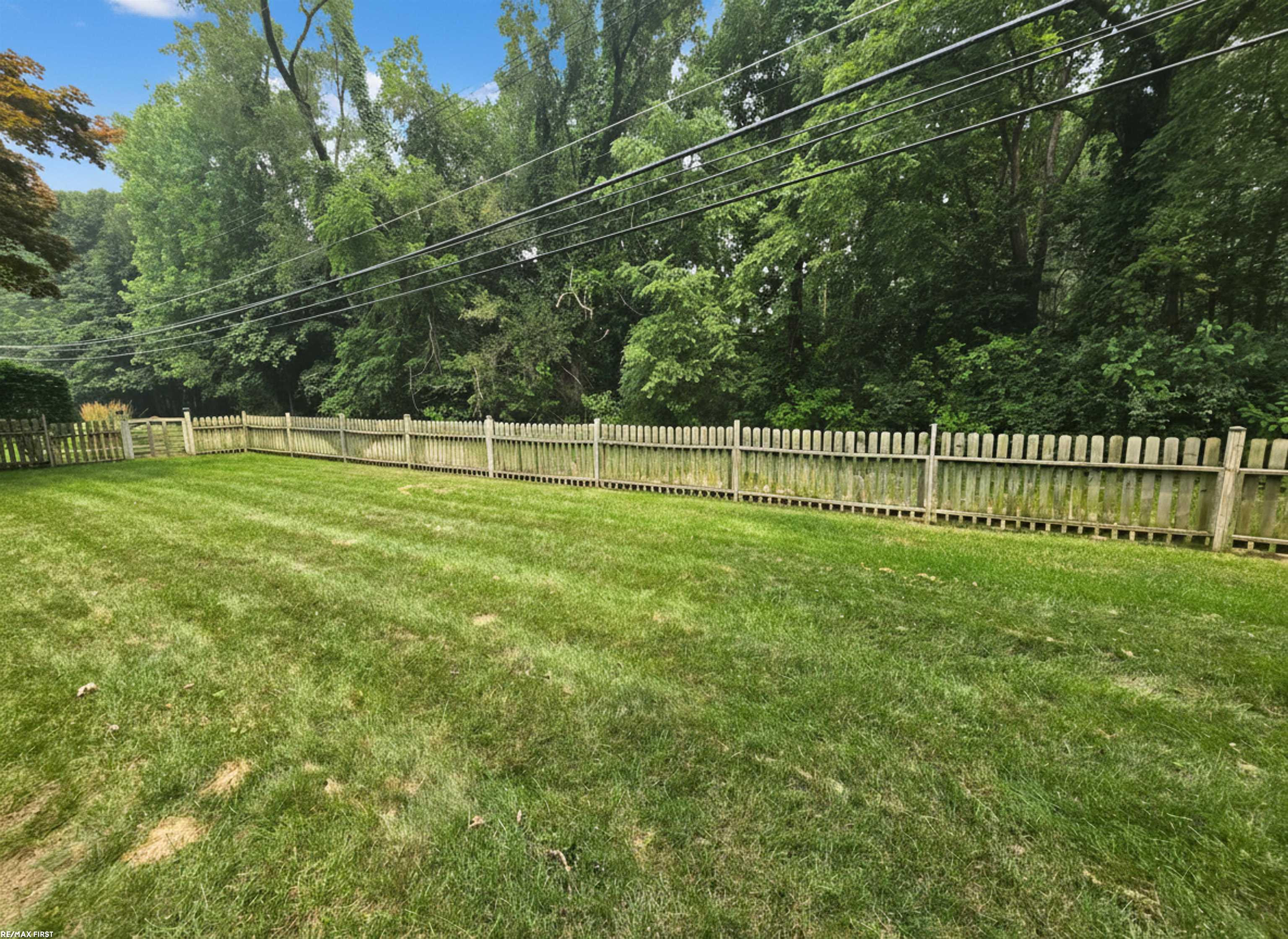 52498 Fayette DR