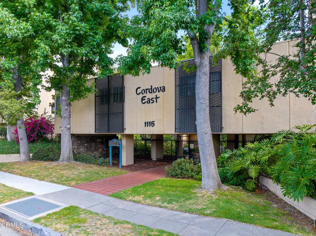 1115 Cordova Street 401