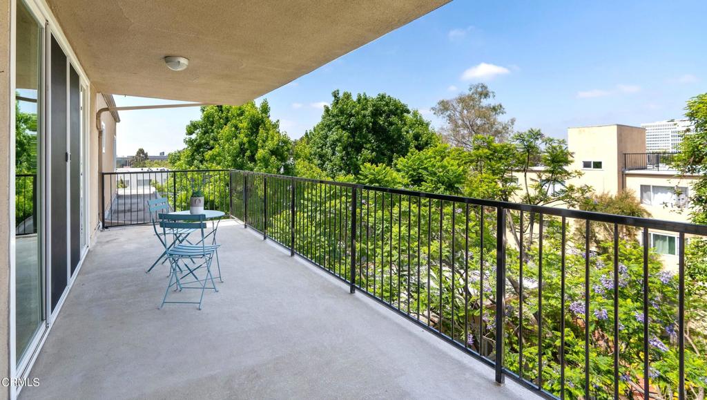 1115 Cordova Street 401