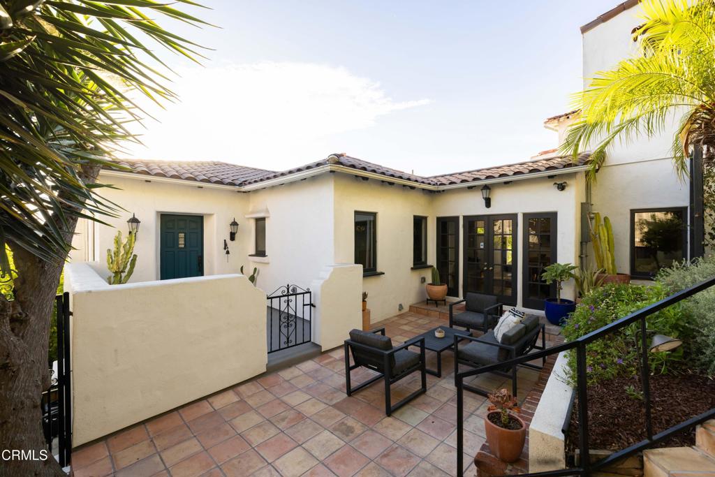 2117 Redrock Court