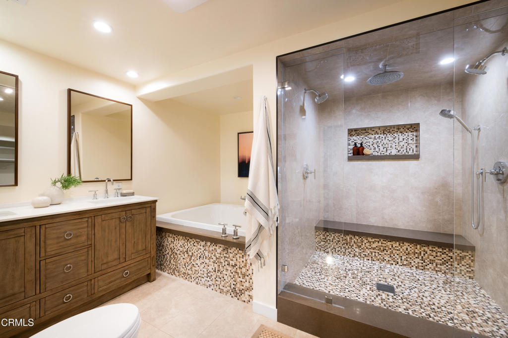 2117 Redrock Court