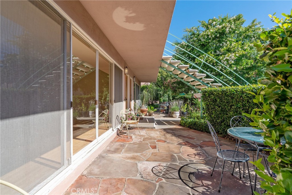 1000 San Pasqual Street 28