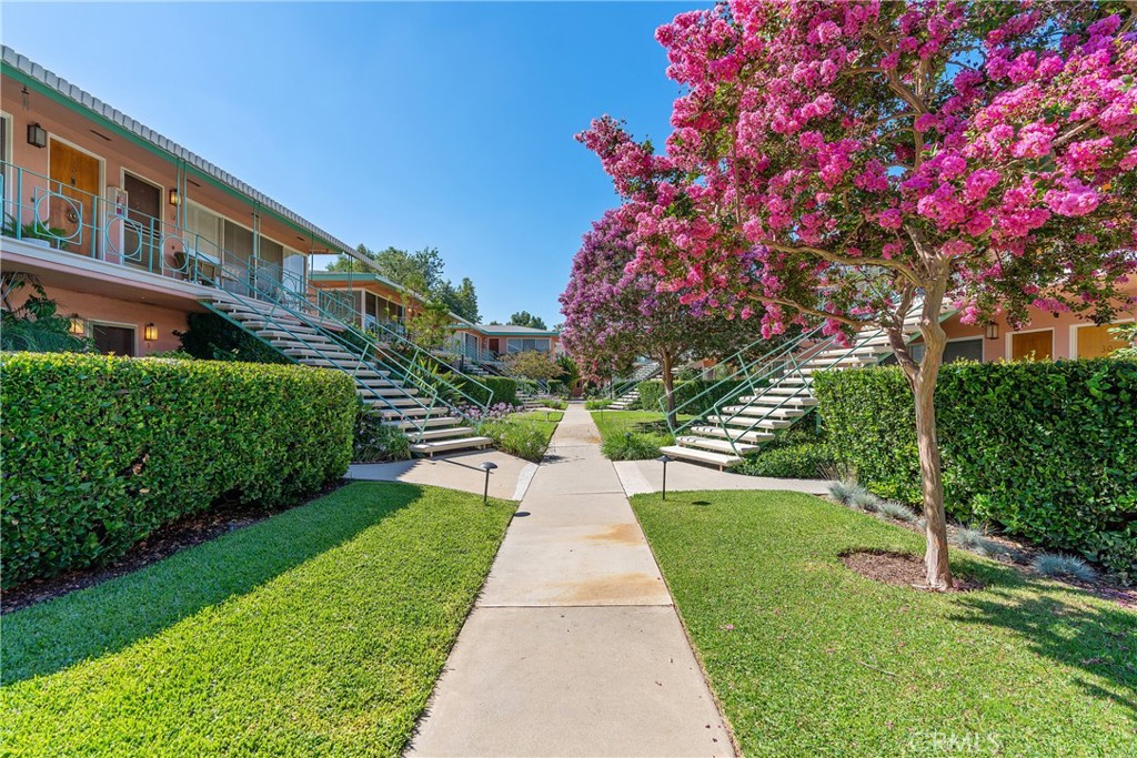 1000 San Pasqual Street 28