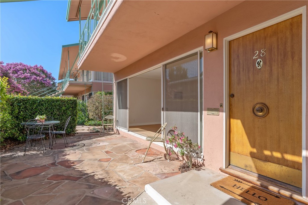 1000 San Pasqual Street 28