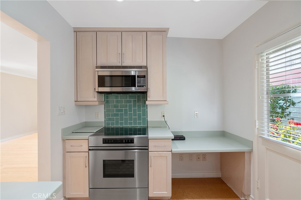 1000 San Pasqual Street 28